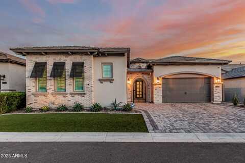 8127 E JUNE Street, Mesa, AZ 85207