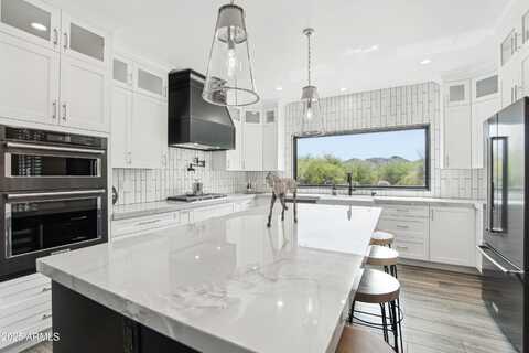 38953 N 57TH Place, Cave Creek, AZ 85331