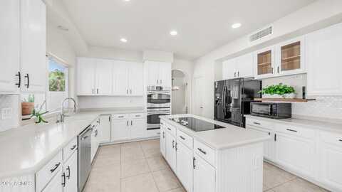 3166 E DESERT WILLOW Road, Phoenix, AZ 85048