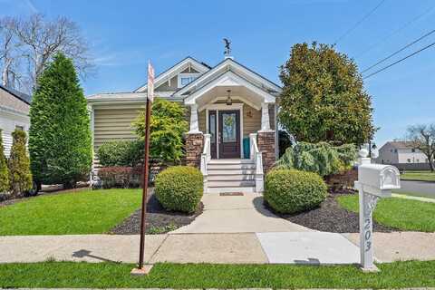 203 Roosevelt Ave, Northfield, NJ 08225