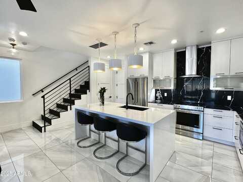 3107 N 70TH Street, Scottsdale, AZ 85251