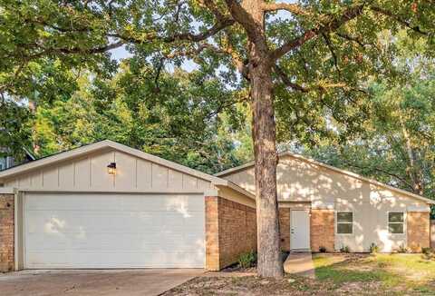 408 Birdsong Road, Diboll, TX 75941