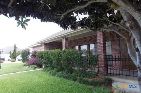 677 Sagewood Parkway, Seguin, TX 78155