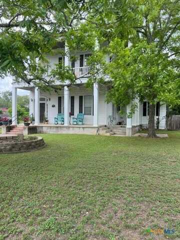 508 E Courthouse Street, Cuero, TX 77954