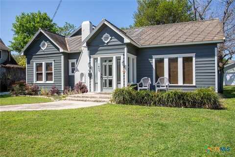 1403 N Glass Street, Victoria, TX 77901