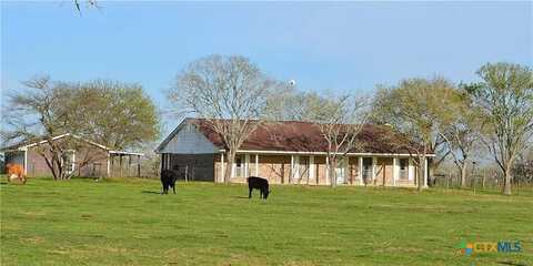 3749 Cowan Road, Flatonia, TX 78941