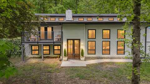 220 Pine Valley Drive, Berea, KY 40403
