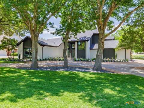 3415 Chisholm Trail, Salado, TX 76571
