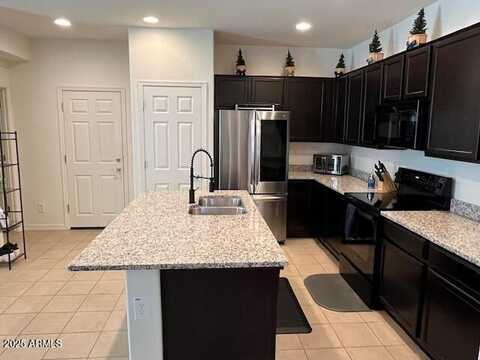 1718 S 82ND Way, Mesa, AZ 85209