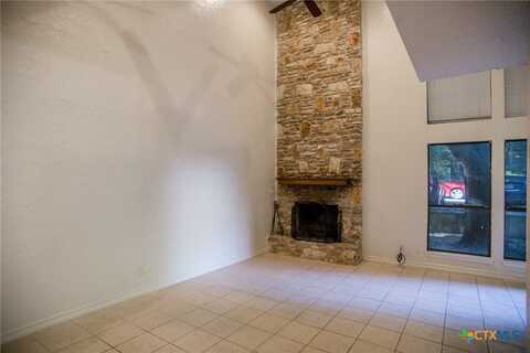 813 Old Ranch Road 12, San Marcos, TX 78666