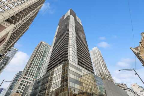 10 E. Ontario Street, Chicago, IL 60611