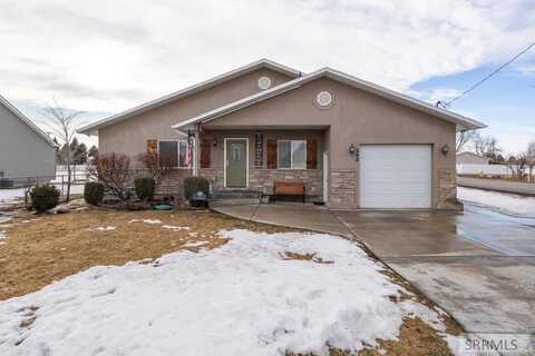 298 N Byron Avenue, Shelley, ID 83274