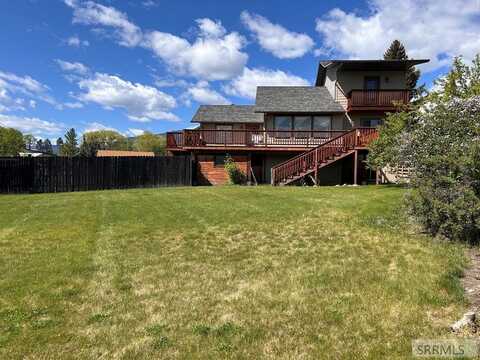409 Lombard Street, Salmon, ID 83467