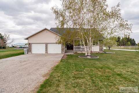 215 E 325 N, Blackfoot, ID 83221