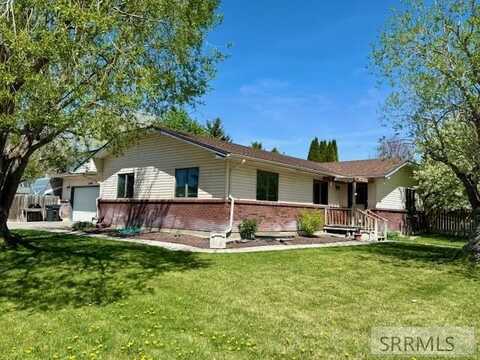 3149 Old Castle Lane, Idaho Falls, ID 83404