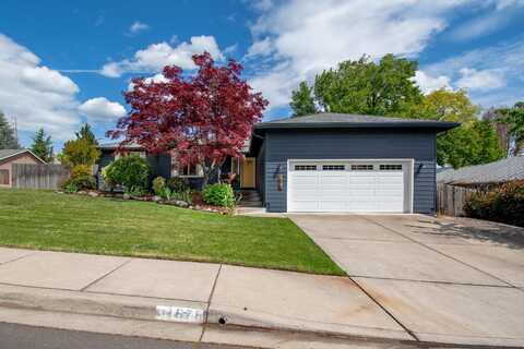 1676 Edgevale Avenue, Medford, OR 97504