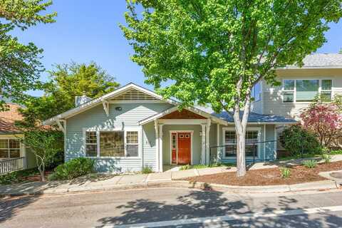 817 N Mountain Avenue, Ashland, OR 97520