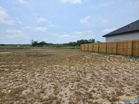 22 Pennsylvania Ave., Port Isabel, TX 78578
