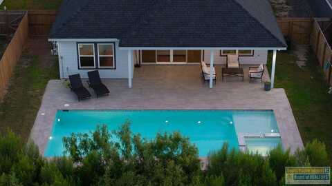 173 Torrey Pines Rd., Laguna Vista, TX 78578