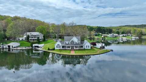 189/190 Flat Top Lake Rd, GHENT, WV 25843