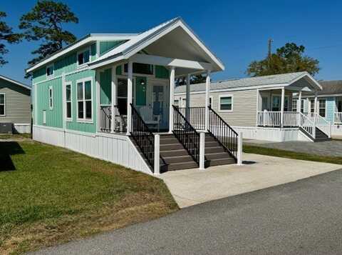 2748 Camper Ave, Kissimmee, FL 34744