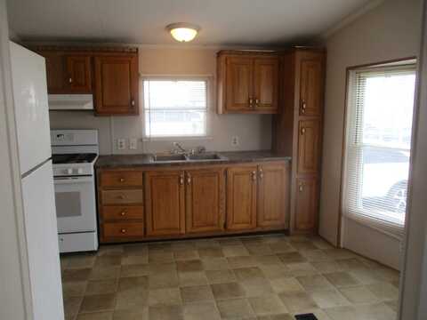 4245 W. Jolly Rd. Lot #279, Lansing, MI 48911
