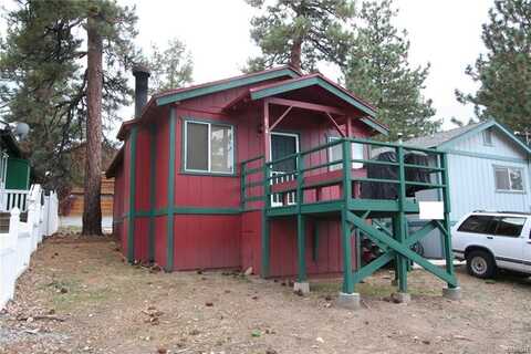 654 Metcalf Lane, Big Bear Lake, CA 92315