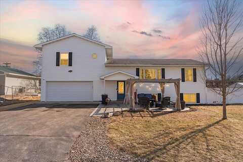 Hilton, PRESCOTT, WI 54021