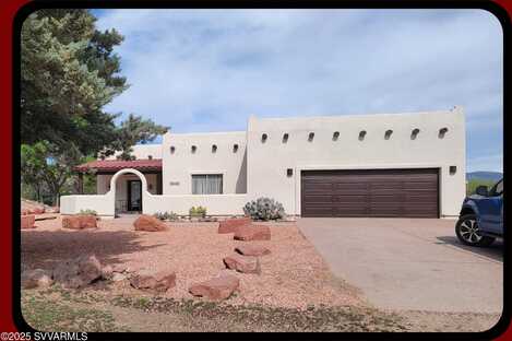 5665 N Vicki Lane, Rimrock, AZ 86335