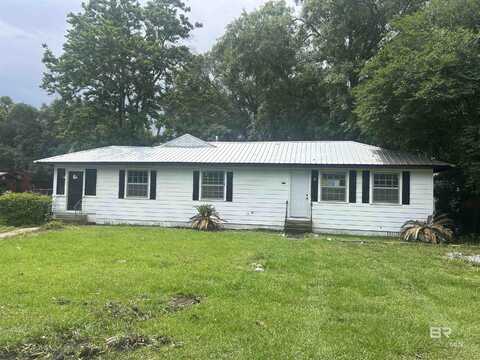 101 8th Avenue, Chickasaw, AL 36611