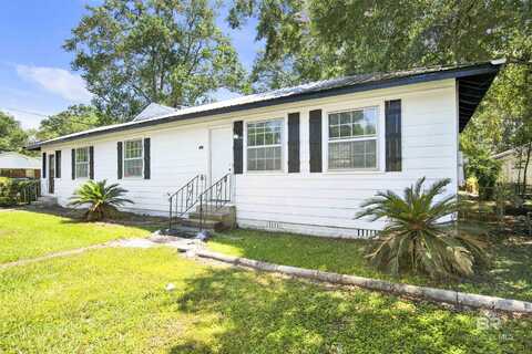 101 8th Avenue, Chickasaw, AL 36611