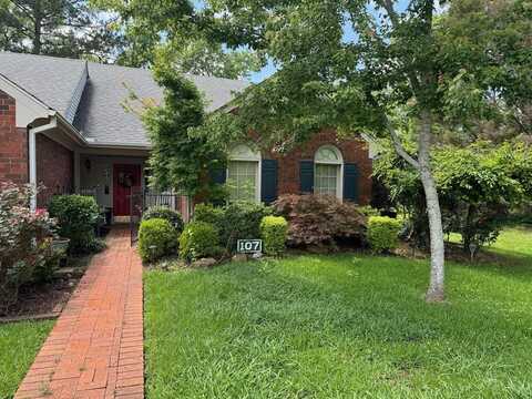 107 Woodland Ridge, Mccomb, MS 39648