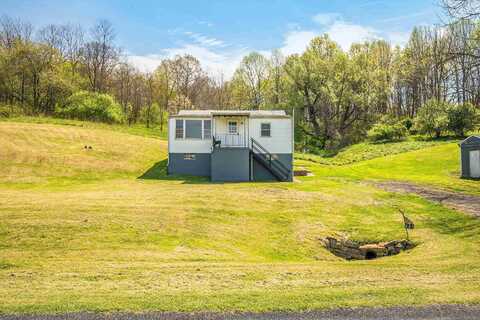 Smoky Row, STAUNTON, VA 24401