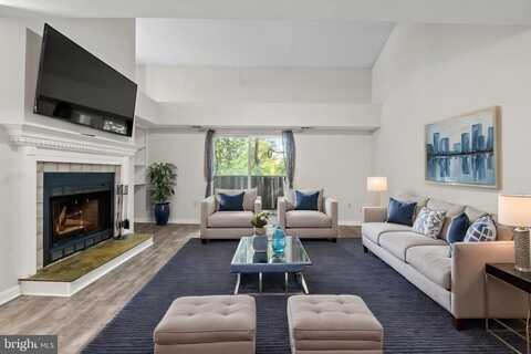 33 WINDBROOKE CIR #33, GAITHERSBURG, MD 20879