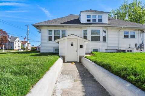 1124 Newport Avenue, Pawtucket, RI 02861