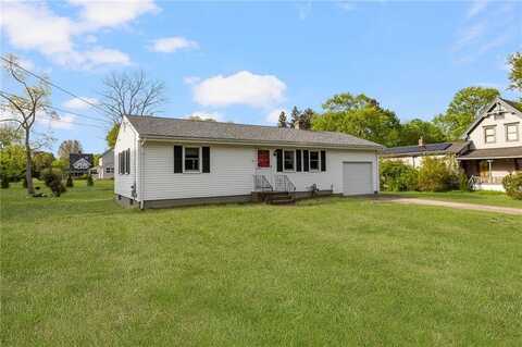 51 Lippitt Avenue, Warwick, RI 02889