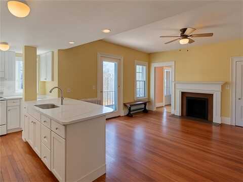 30 Kay Street, Newport, RI 02840