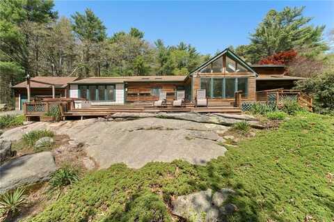 336 Switch Road, Richmond, RI 02832