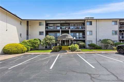 400 Narragansett Parkway, Warwick, RI 02888