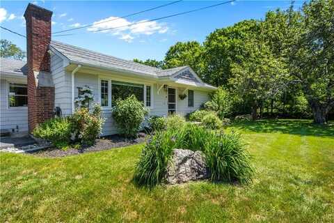 386 Stone Church Road, Tiverton, RI 02878