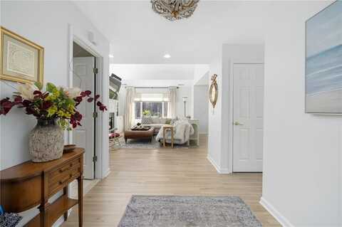 11 Vanderbilt Drive, Narragansett, RI 02882