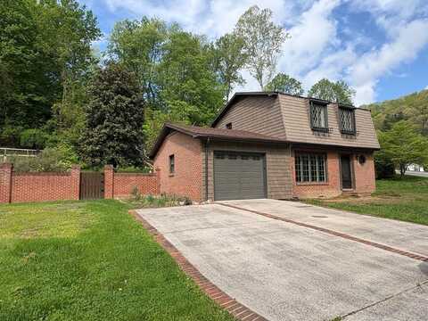 532 532 Sycamore Lane, Richlands, VA 24641