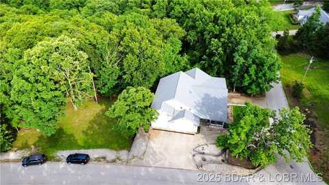 24 Brookshire Lane, Camdenton, MO 65020
