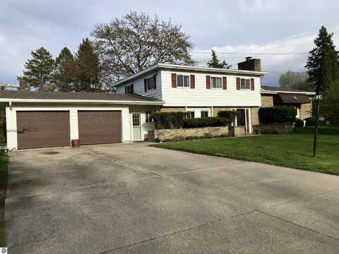 418 East Drive, Mount Pleasant, MI 48858