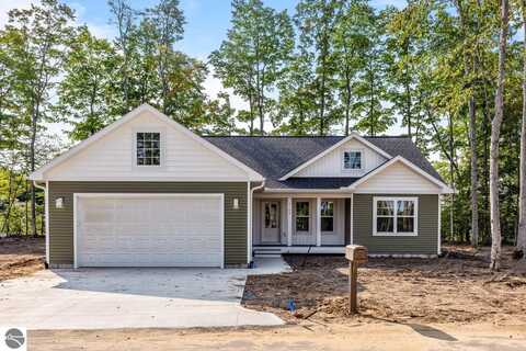 4441 LaMarche Circle, Traverse City, MI 49685