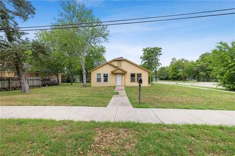 104 North Randolph Avenue, Bryan, TX 77803