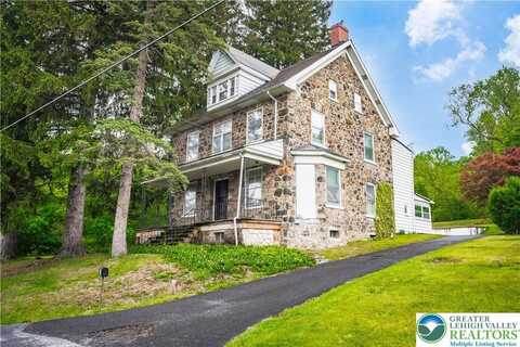 1050 Moravia Street, Fountain Hill, PA 18015