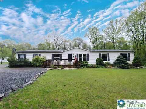 29 Hollyberry Lane, Penn Forest Twp, PA 18229