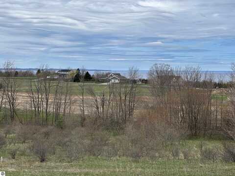 8 Foxview, Charlevoix, MI 49720
