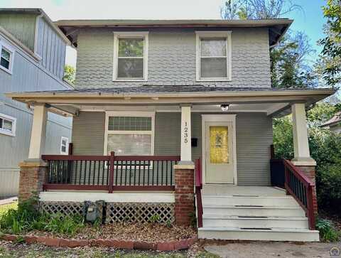 1235 SW Garfield AVE, Topeka, KS 66604